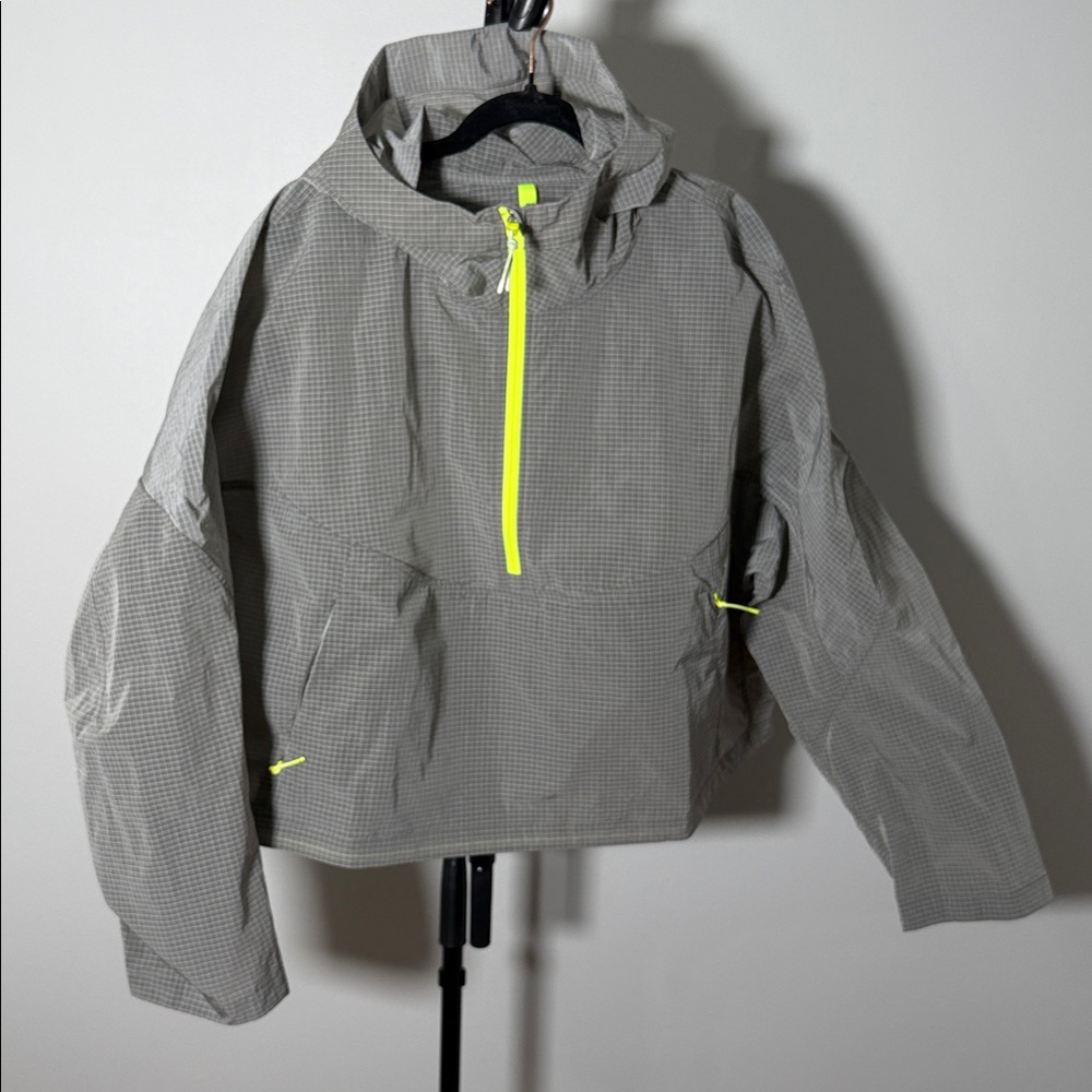 NWOT NEW Lululemon Ripstop Half-Zip Hiking Pullover White Opal - Picture 6 of 10